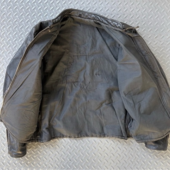 Vintage 70s Cafe Racer Leather Motorcycle Jacket - Picture 4 of 12